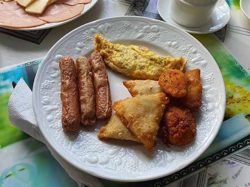 Breakfast at Le LuXiA