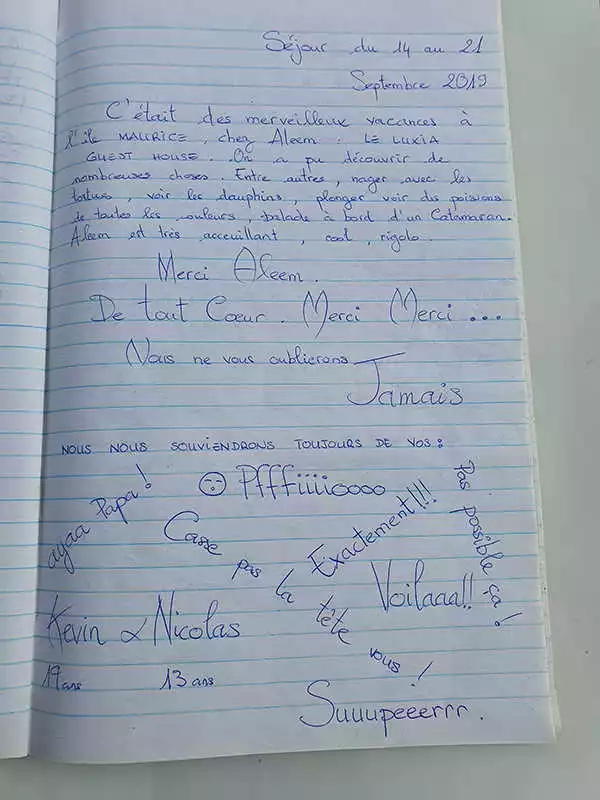 Visitors Book of Le LuXiA