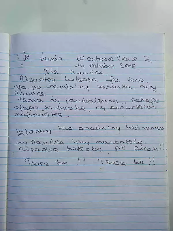 Visitors Book of Le LuXiA