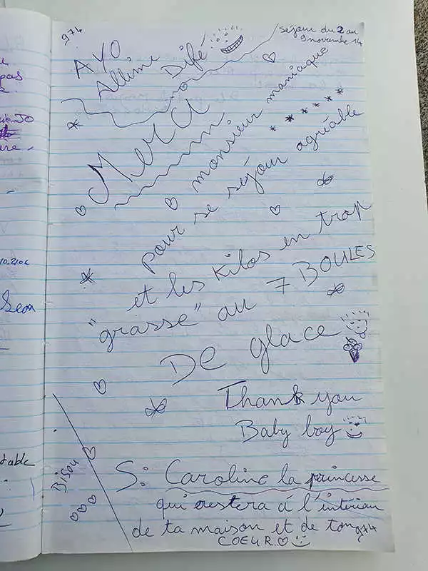 Visitors Book of Le LuXiA